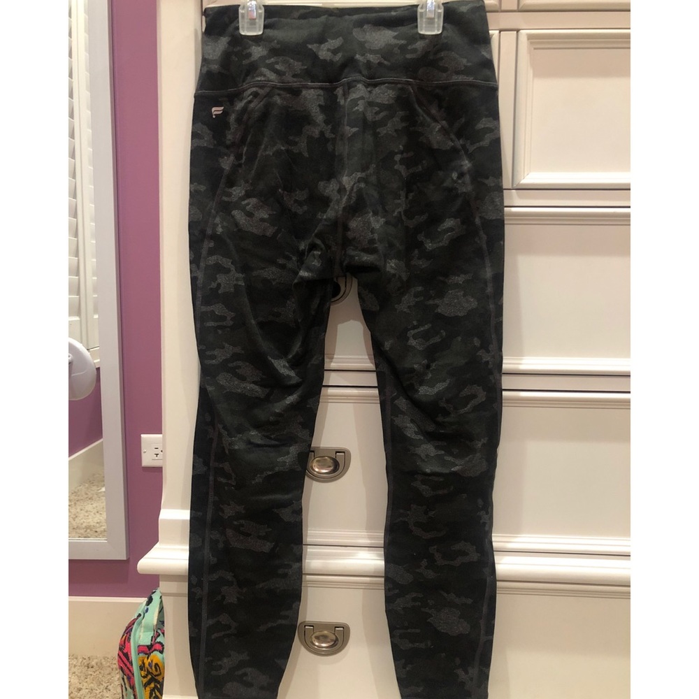 Fabletics Legging - image 2